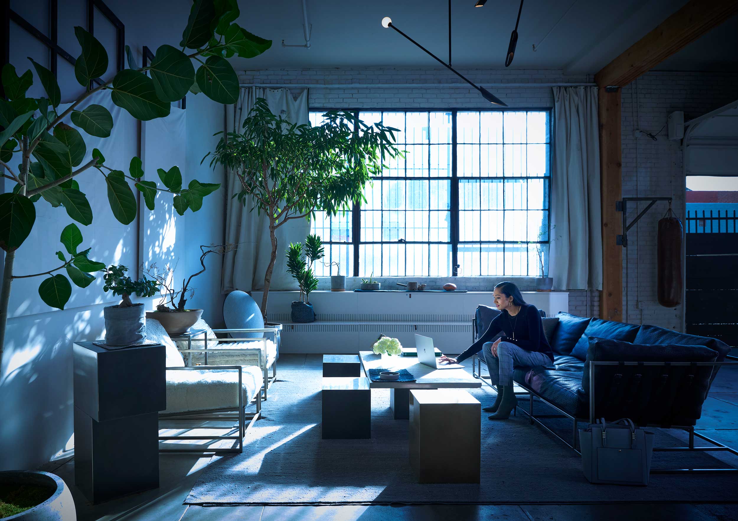 Urban_Loft_Living_Room_8578B